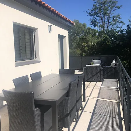 Maison De Le Bosquet * 세렛